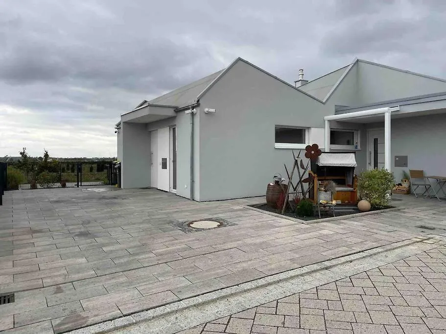 Wohnung Mit Garten Naehe Legoland Leipheim 0*,  Duitsland